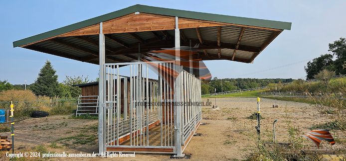 Futterraufe & Heuraufe - Pferderaufe, Fressgitter & Offenstall