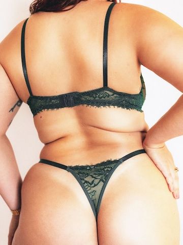 Ich bin heiß und mach dich heute glücklich