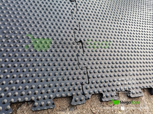 Stallmatten & Pferdematten kaufen Top-Preise für Boxenmatten