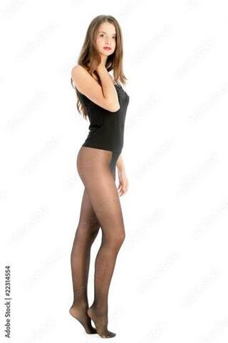 Dringend! Welche Frau aus Umkreis 92286 trägt grundsätzlich Strumpfhose