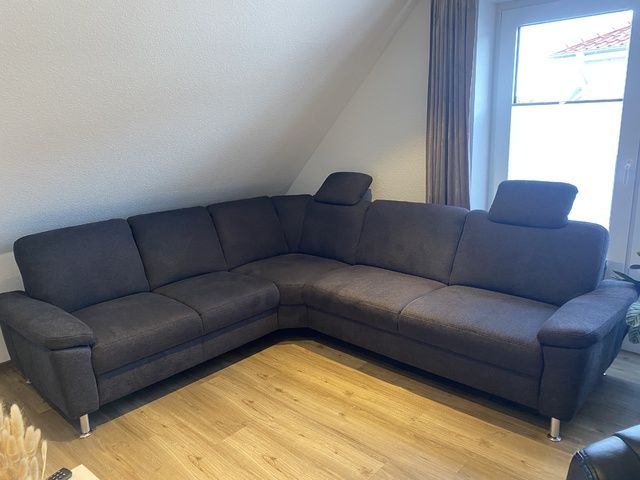 Ecksofa in Anthrazit- wie neu
