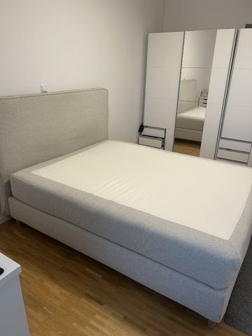 Boxspringbett (Ikea) 160x200 cm mit Matratze - sehr guter Zustand