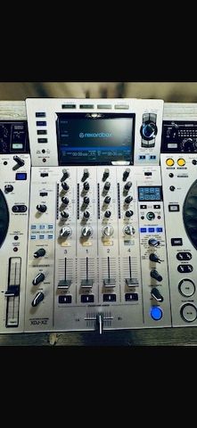 DJ-System Pioneer DJ XDJ-XZ professionelles 4-Kanal All-in-One