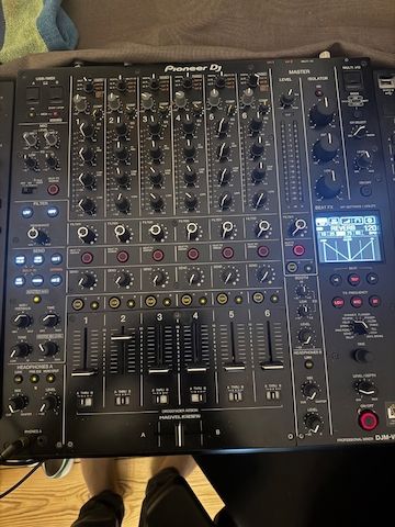 Pioneer DJM-V10 DJ-Mischpult