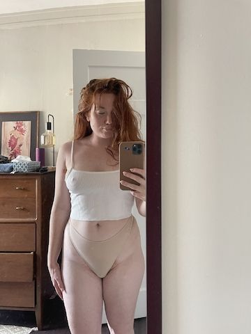 Ich stehe für bezahlte sexuelle Begegnungen (Sex ohne Kopfschmerzen) zur Verfügung