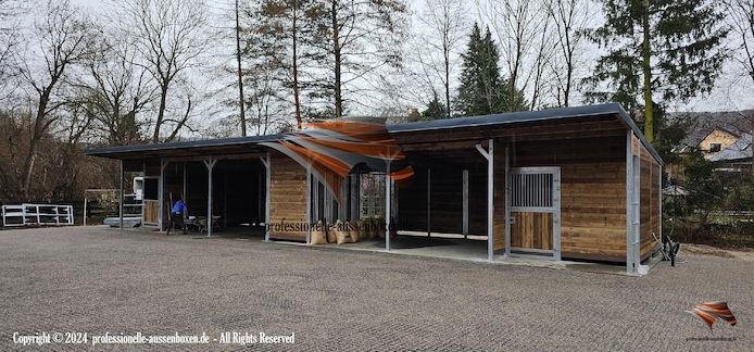 Weidehütten für Pferde - Offenstall kaufen, Pferdeunterstand & Laufstall für Pferde