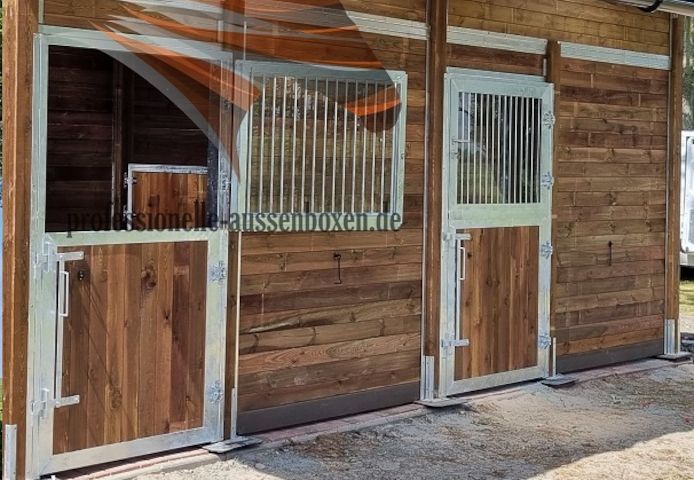 Stalltür kaufen & Paddocktür - Scheibetore | Pferdestalltür