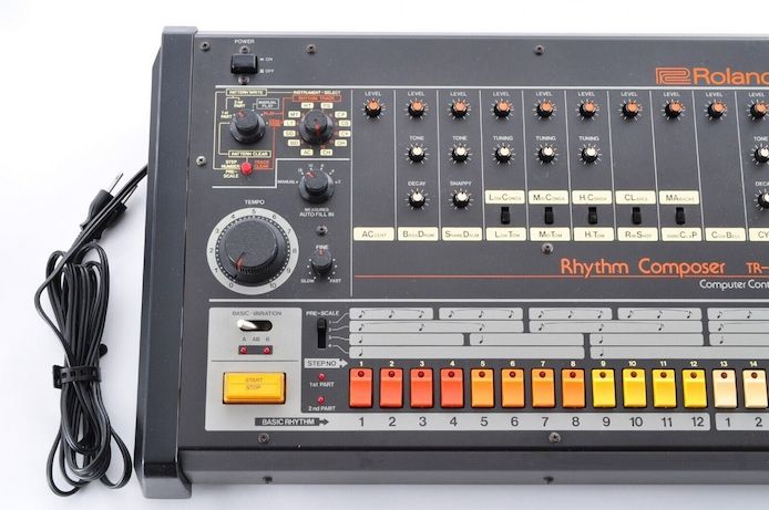 Roland Tr-808 Rhythm Composer