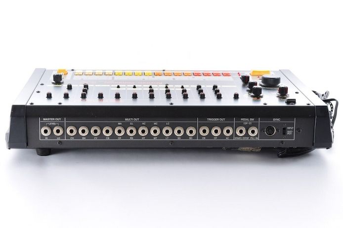 Roland Tr-808 Rhythm Composer