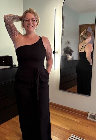 Ich stehe Ihnen ab sofort für ein unverbindliches Gespräch zur Verfügung.