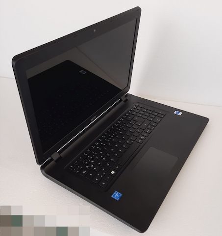 17 Zoll Acer Notebook mit Tasche, Laptop