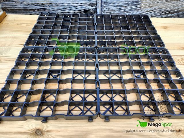 Ideal für den Paddock : Rasengitter, Kieswaben & Paddockplatten kaufen