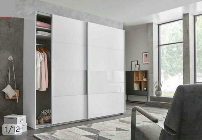 Möbelmonteur hilft in Düsseldorf