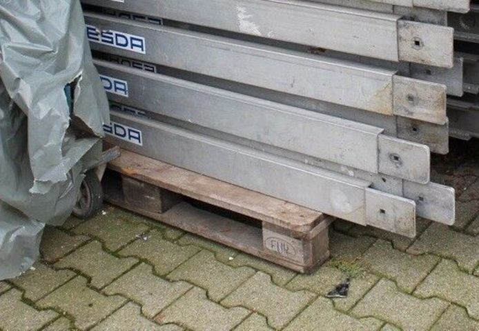 16 m Esda Dachdeckeraufzug Bauaufzug wie Geda Lift oder Böcker Aufzug