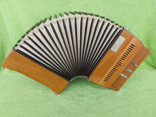 Beltuna Harmonika Made in Italy Diatonisches Akkordeon BELTUNA Harmonica