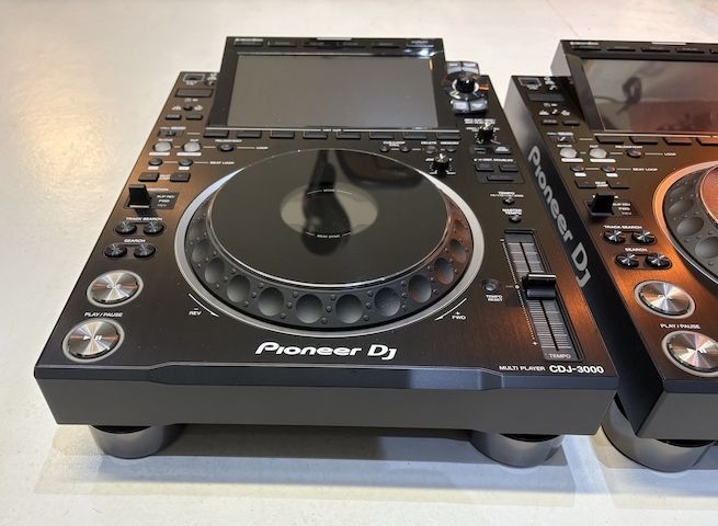 2 x Pioneer CDJ-3000 mit Originalverpackung