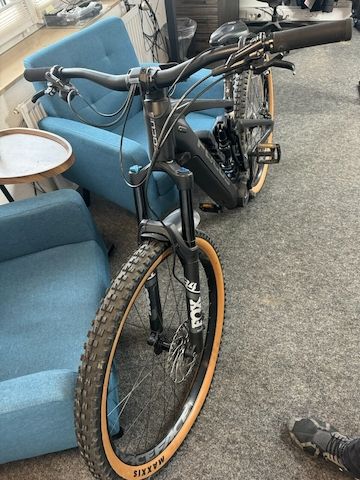 Focus E-Bike Jam 6.8 MTB wenig Laufleistung 535Km NEUWERTIG Model 2022