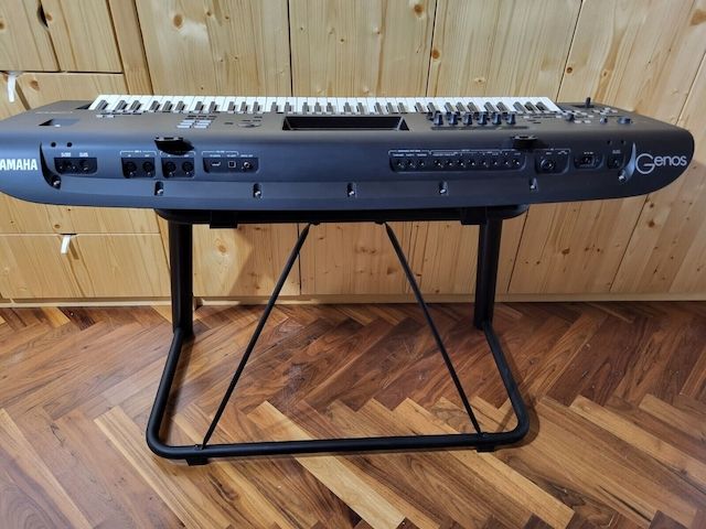 Genos 1 Workstation Yamaha Keyboard Key 0004708-000 in OVP - Top Zustand