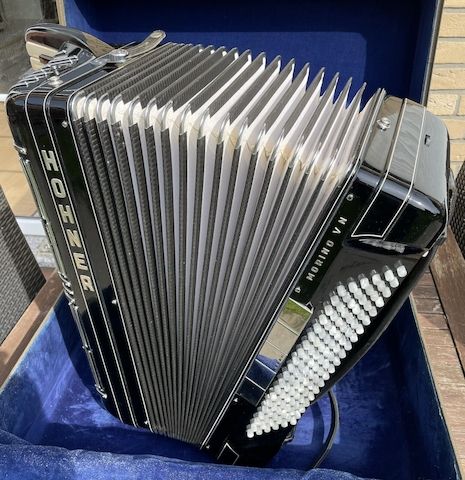 Hohner Akkordeon Morino V N 5-chörig