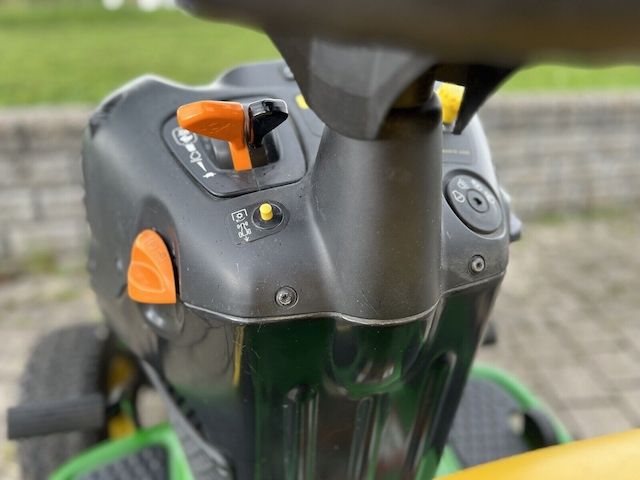 john deere Rasentraktor Aufsitzmäher