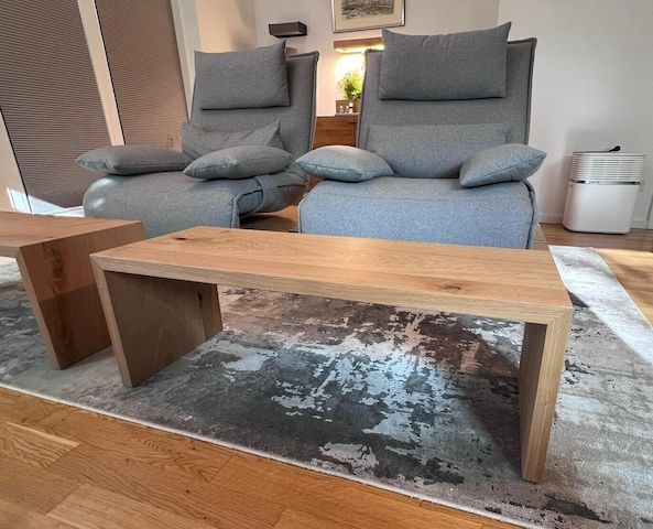 KOINOR - Epos 2 Zweisitzer Sofa Echtholzfurnier Balkeneiche mit Beistelltischen