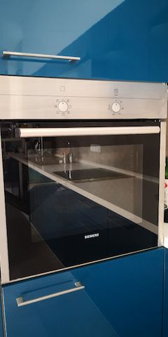 Nolte Küche in Petrol. 2,20x4,50 sehr guter Zustand mit Siemens-Elektrogeräten