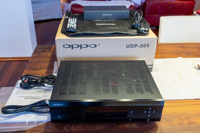 Oppo UDP 205 Sehr gute Zustand, der beste Player Weltweit