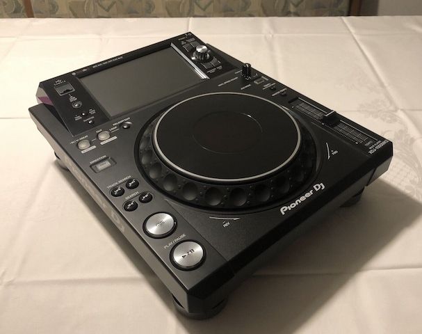PIONEER DJ - XDJ 1000 MK2  Paar  + 2x Flightcase  WIE NEU