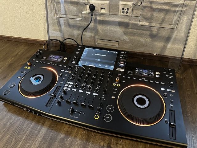 PIONEER DJ OPUS-QUAD Professionell All-in-One-DJ-System (Kauf 112023)