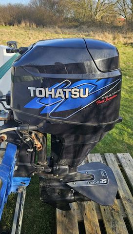 30PS Tohatsu 4takt Direkteinspritzer Powertrimm Aussenborder Kurzschaft EW 2015