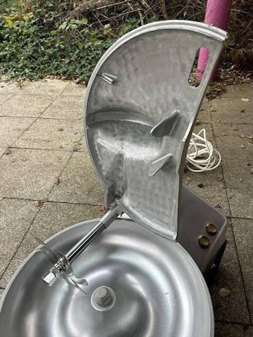 ADE KUTTER FLEISCHKUTTER CUTTER Tischkutter 11 Liter , 1 Gang 380 Volt