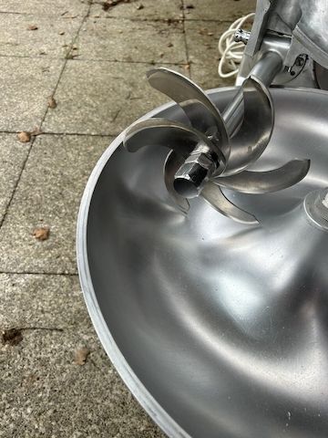 ADE KUTTER FLEISCHKUTTER CUTTER Tischkutter 11 Liter , 1 Gang 380 Volt