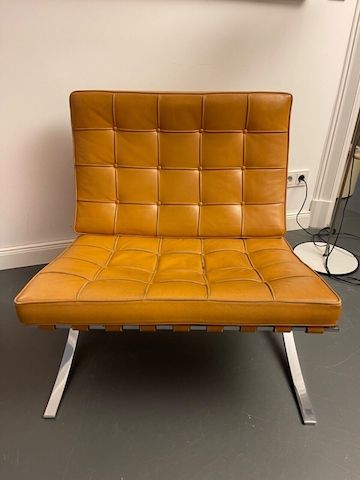 Barcelona chair Leder hellbraun Knoll International Mies Van der Rohe