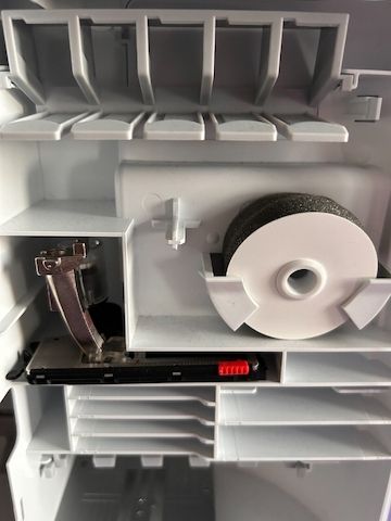 BERNINA 590 Näh- und Stickmaschine inkl. BSR