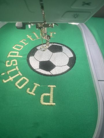 BERNINA 700 inkl. SDT-Stickmodul