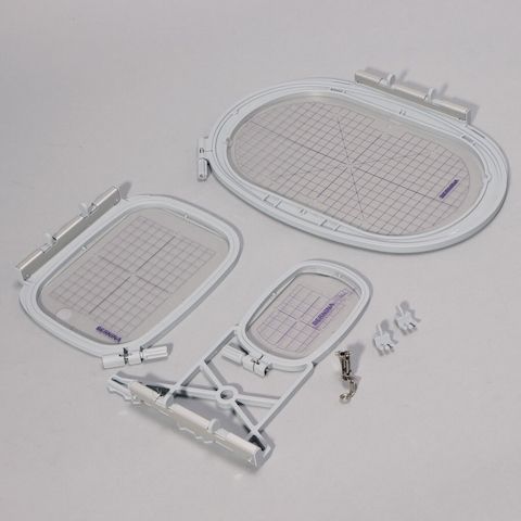 Bernina B 880 PLUS mit Standard-Stickmodul (ohne SDT) gebraucht