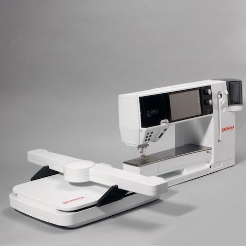 Bernina B 880 PLUS mit Standard-Stickmodul (ohne SDT) gebraucht