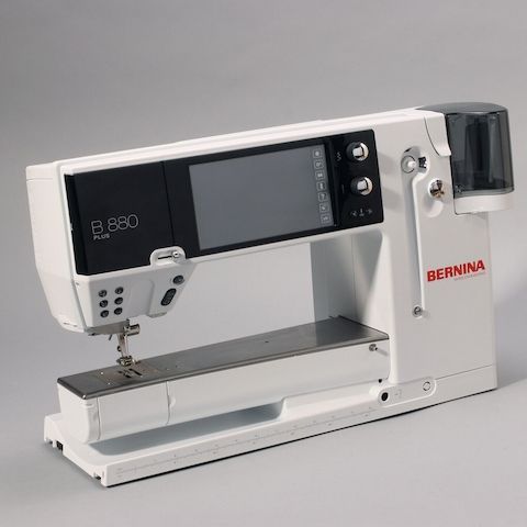 Bernina B 880 PLUS mit Standard-Stickmodul (ohne SDT) gebraucht