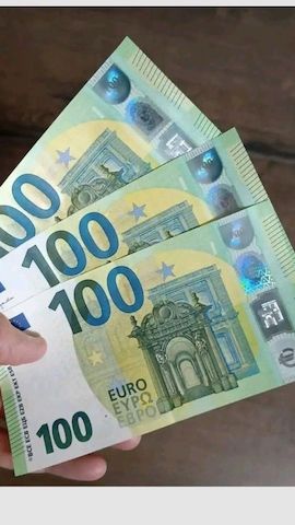 Suche nette junge Frau / Studentin