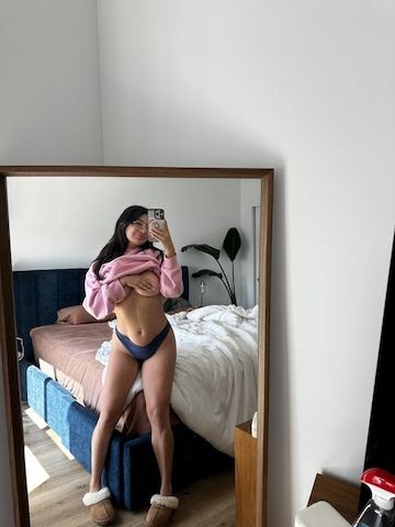 Elisabeth ist auf der Suche nach wundervollen Begegnungen, die allen Freude bereiten.