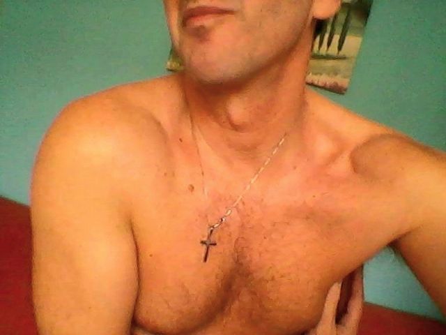 Suche jungen Boy zum kuscheln