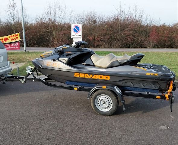 Bootstransport Transport Überführung Boote Jetski bis zu 3,5 t