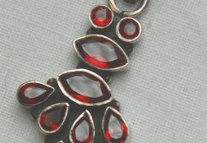 Granatanhänger, 925 Silber, massiv