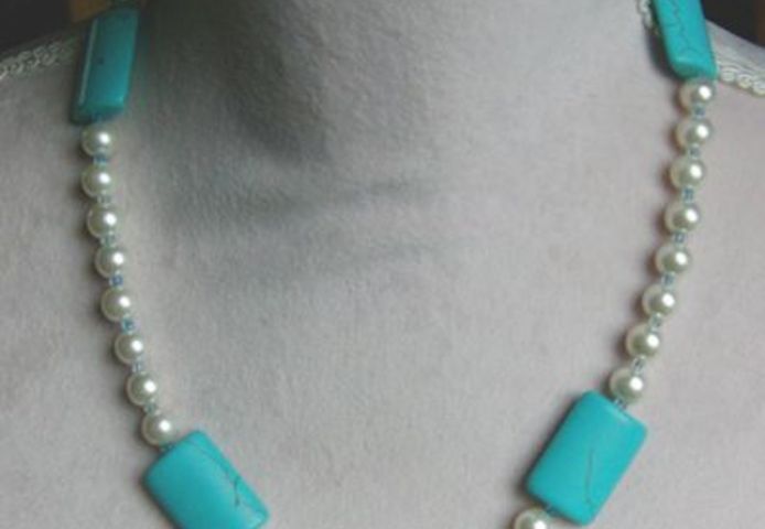 klassich schöne Perlen-Türkiskette