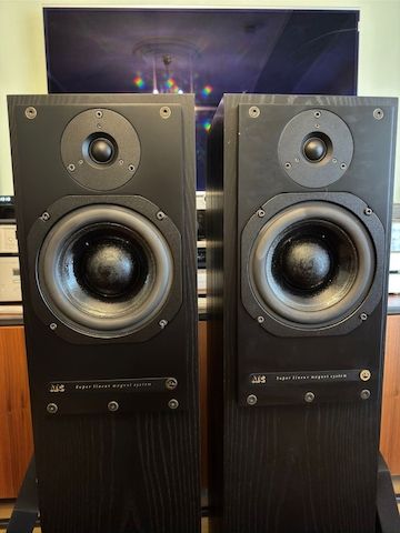 ATC SCM20ASLT Aktiver Standlautsprecher