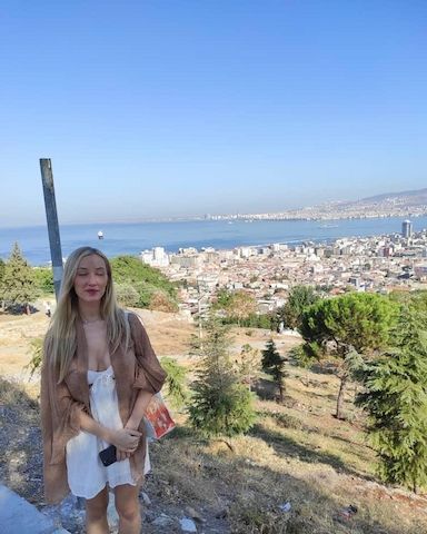 🖤 „Auf der Suche nach sinnlicher Alchemie“