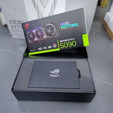 Grafikkarte GeForce RTX 5090, RTX 5080, RTX 5070 Ti, RTX 5070, RTX 4090, RTX 4080 Super, RTX 4080