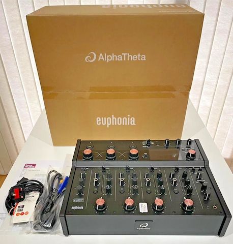 AlphaTheta CDJ-3000X, AlphaTheta Euphonia, Pioneer CDJ-3000, Pioneer DJ DJM-A9, Pioneer DJ DJM-V10