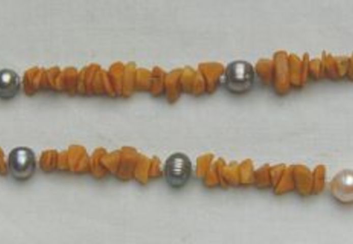 Edelsteinkette mit Perlen, den Jade und den Blauquarz