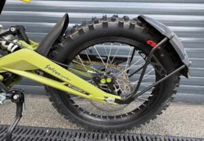 Surron LBX, Baujahr 2024, zu verkaufen